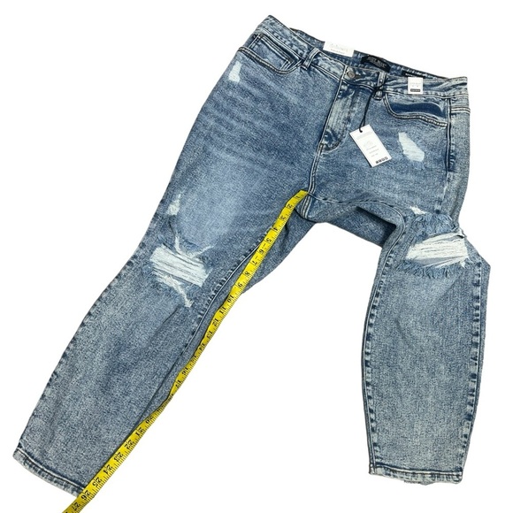Judy Blue Medium Acid Wash High Rise Boyfriend Jeans plus size 16W - Picture 7 of 12